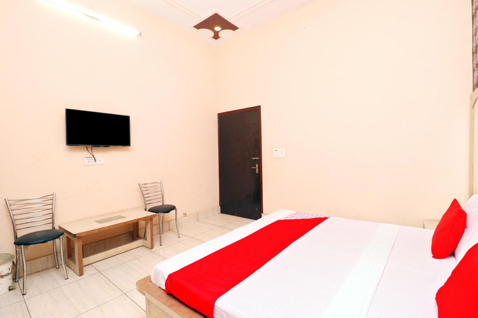 Hotel O Pushp Vatika Bhiwani Exterior foto